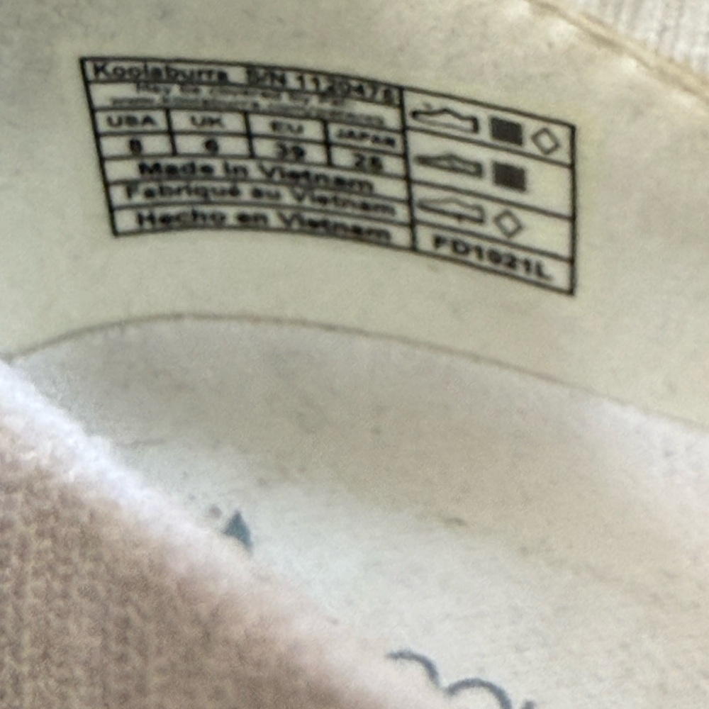 Koolaburra by UGG Women's Yosha Sneaker - Picture 13 of 13